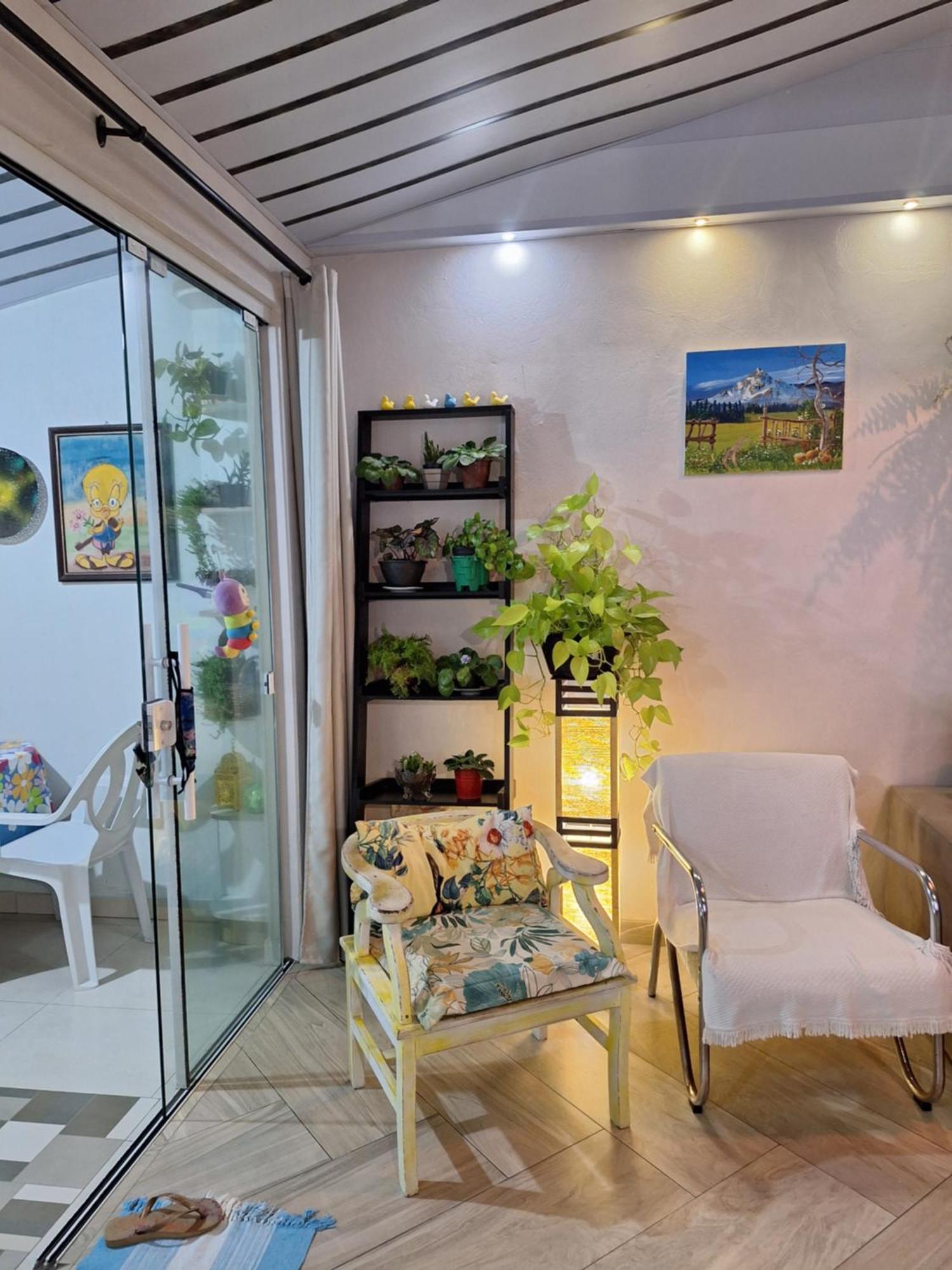 Casa Perto Do Centro Villa กาโรปาบา ภายนอก รูปภาพ